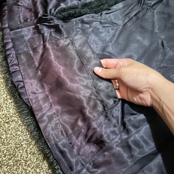 Betty Rose Vintage Fur - Picture 12 of 13